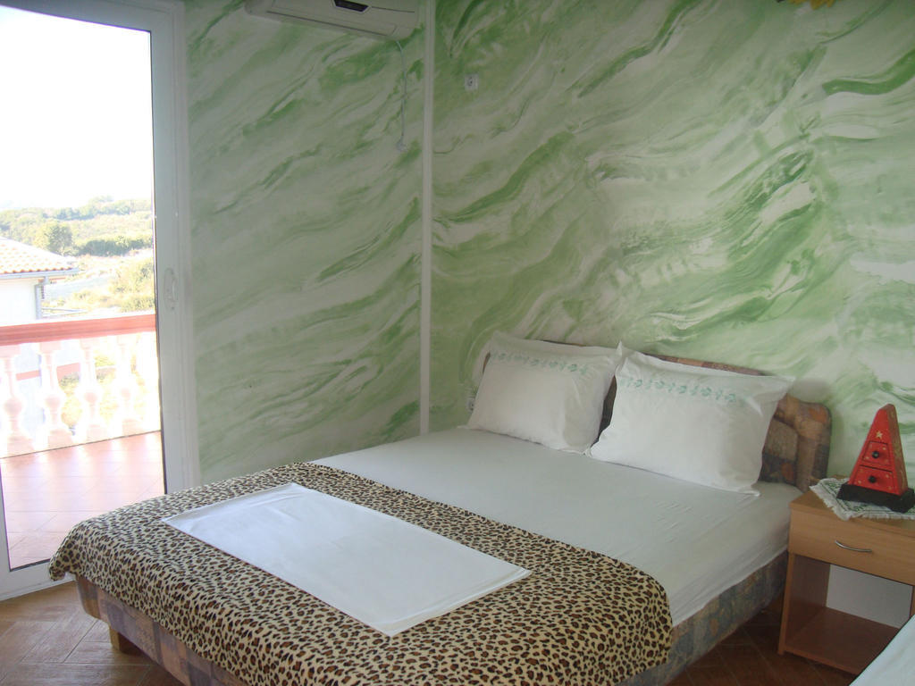 Alvanita Apartments Улцин Екстериор снимка