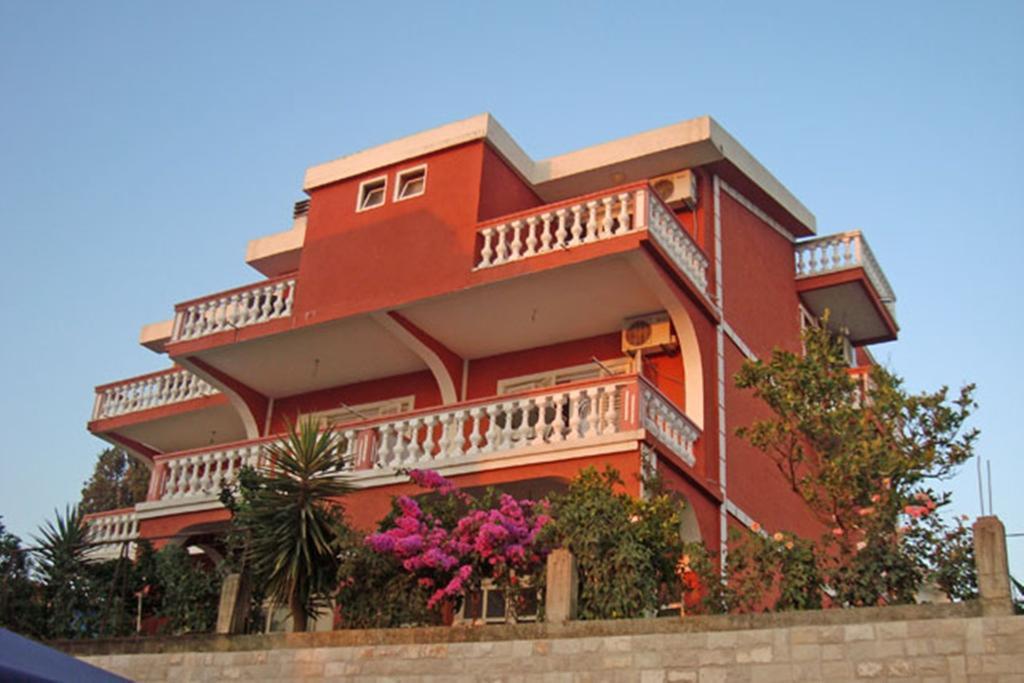 Alvanita Apartments Улцин Екстериор снимка